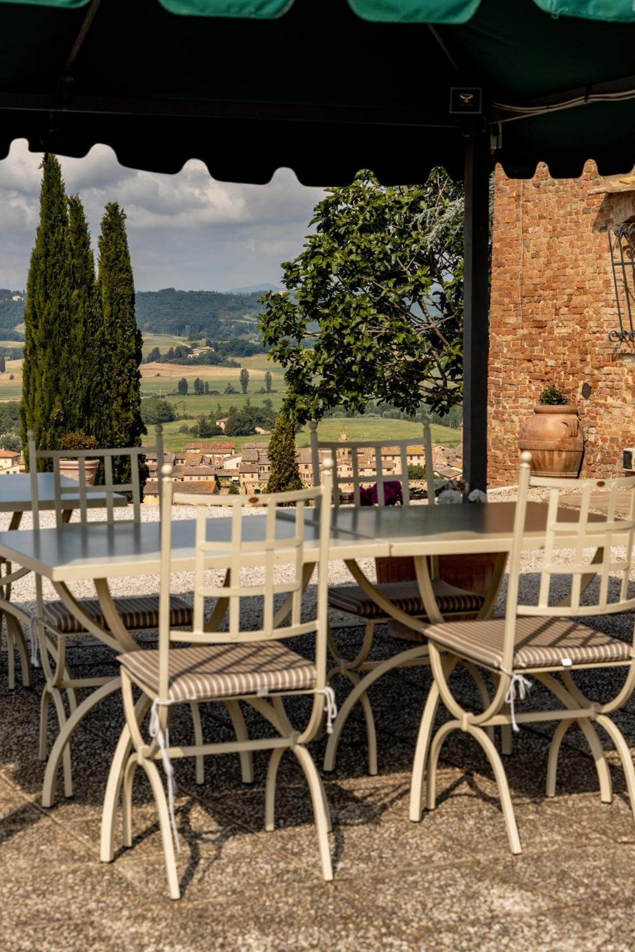 Agriturismo Percenna ブオンコンヴェント エクステリア 写真